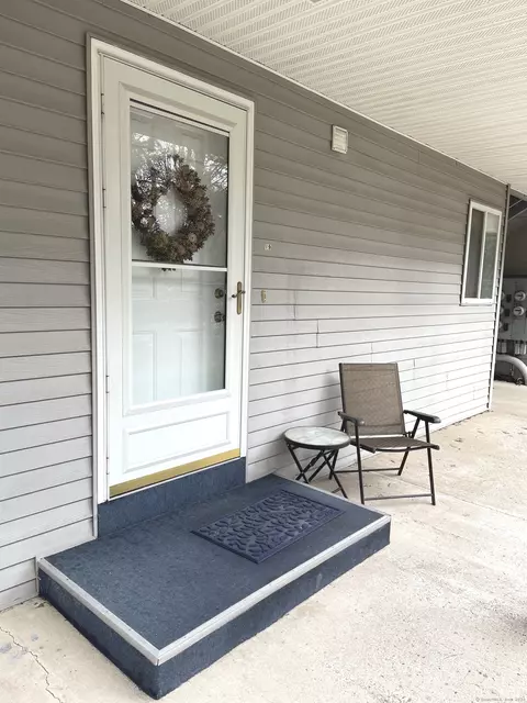 Undisclosed, Plainville, CT 06062