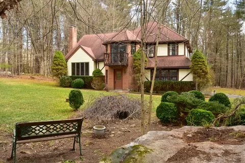 160 Slater Rd, Tolland, CT 06084