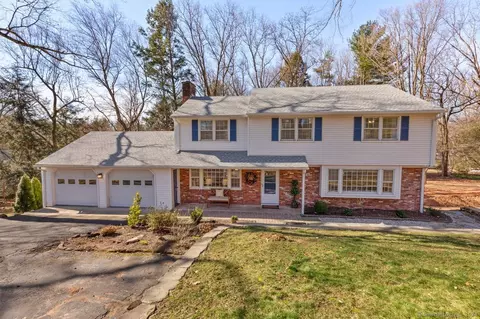 225 Nob Hill Rd, Cheshire, CT 06410