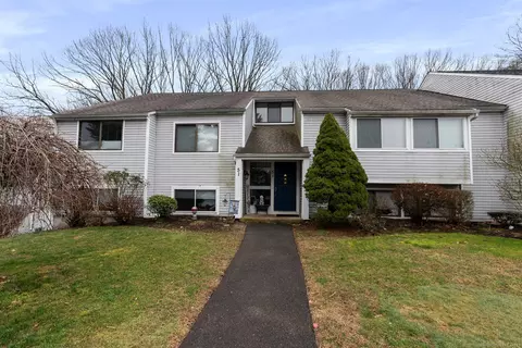 51 Brookwood Dr #A, Rocky Hill, CT 06067
