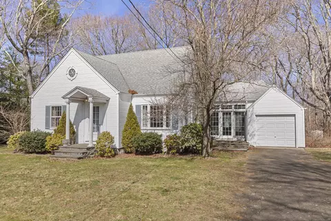287 Boston Post Rd, Madison, CT 06443