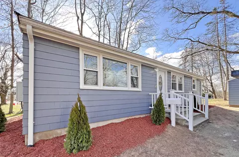 15 Rood Ave, Windsor, CT 06095