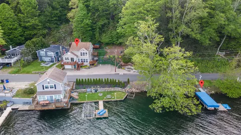 339 W Wakefield Blvd, Winchester, CT 06098