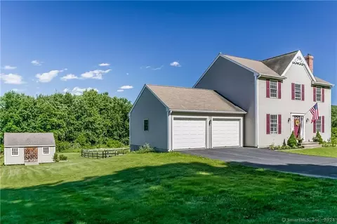 664 Millbrook Rd, Middletown, CT 06457