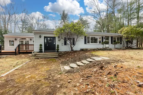 464 S River Rd, Tolland, CT 06084