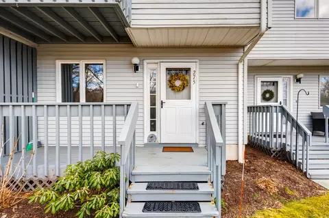 275 New Britain Ave #275, Unionville, CT 06085