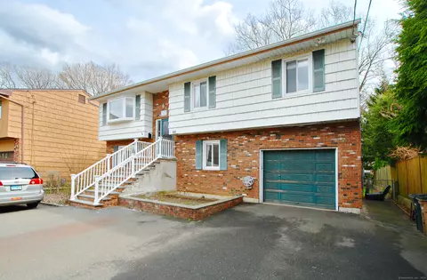 123 Haig Ave, Stamford, CT 06905