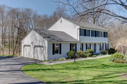 25 North Ct, Cheshire, CT 06410