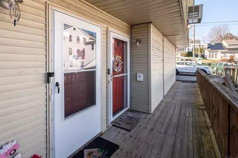 415 Wilson St #4, Waterbury, CT 06708