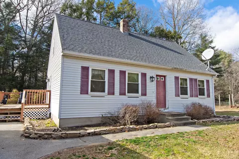 18 Huntley Rd, Killingly, CT 06241