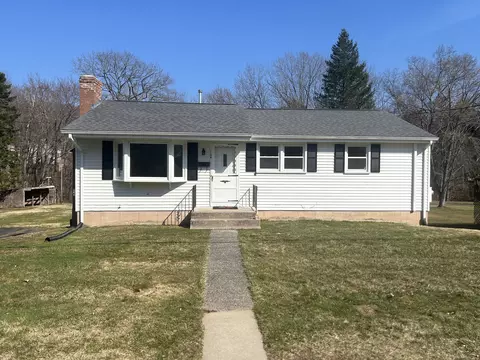 124 Dorothy Dr, Middletown, CT 06457