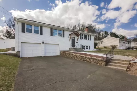 45 Turkey Hill Rd, Newington, CT 06111