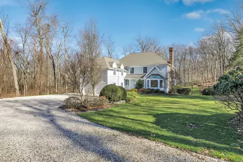 51 Washington Post Dr, Wilton, CT 06897
