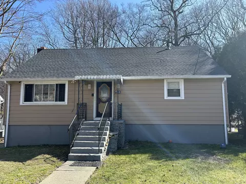55 Valley Ave, Bridgeport, CT 06606