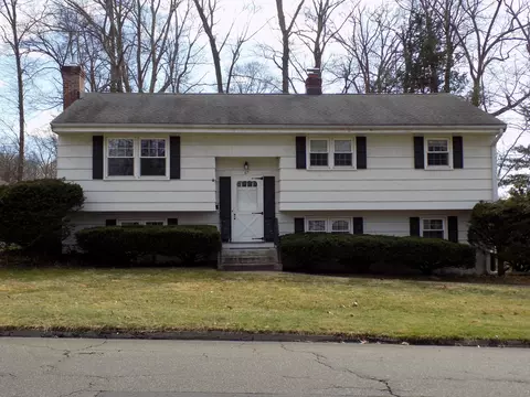 67 Osullivan Dr, Bristol, CT 06010