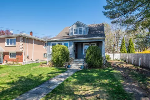 20 Alberta St, Waterbury, CT 06708