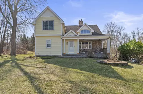 22 Garella Rd, Bethel, CT 06801