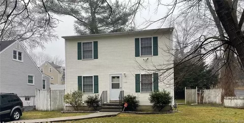 155 Pitt St, Bridgeport, CT 06606