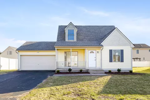 27 Crystal Dr, East Granby, CT 06026