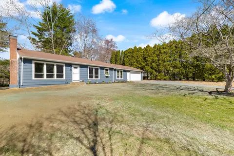51 Maple Ln, Canterbury, CT 06331