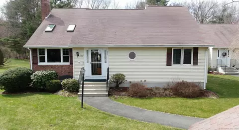191 Oldefield Farms Rd #191, Enfield, CT 06082