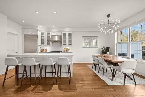 77 Havemeyer Ln #73, Stamford, CT 06902