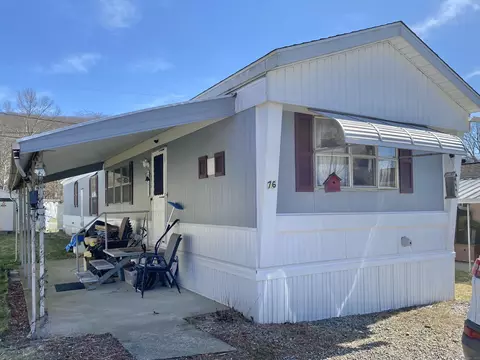 108 Clark Rd # 76, Naugatuck, CT 06770
