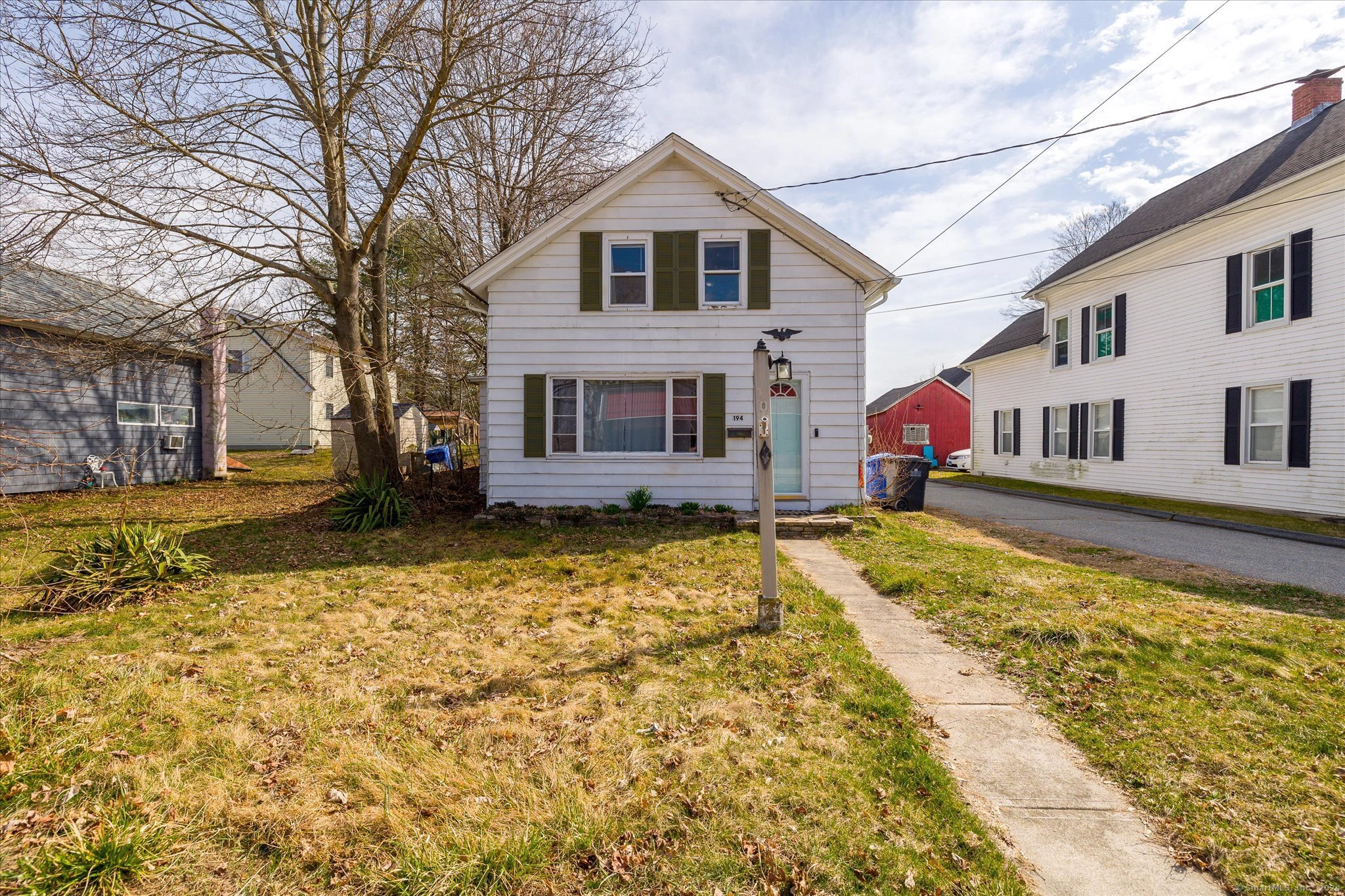 194 Mechanic St  