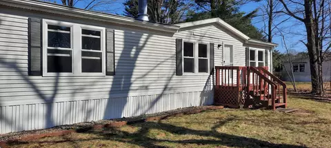 21 James Dr, Windham, CT 06256