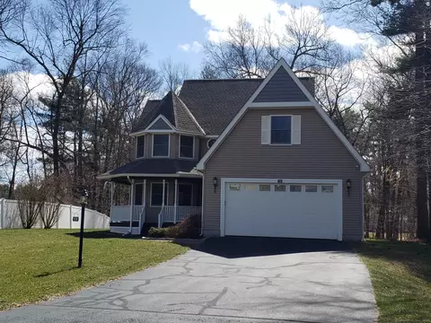 18 Pinecrest Rd, Enfield, CT 06082