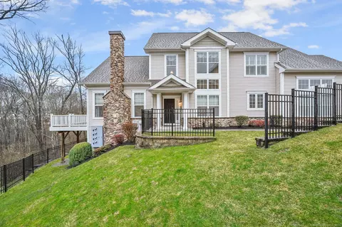 58 Great Hill Dr #58, Bethel, CT 06801