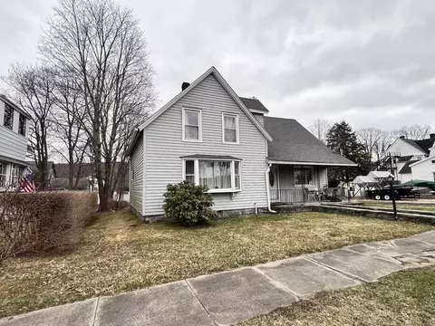 114 Oak St, Winchester, CT 06098