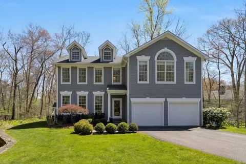16 Meadowbrook Rd, Darien, CT 06820