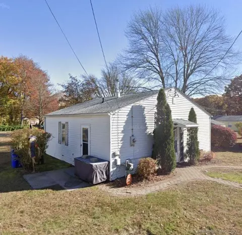 6 Caron Ln #6, Windsor Locks, CT 06096
