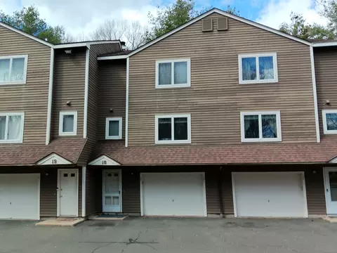 489 Wolcott St #18, Bristol, CT 06010