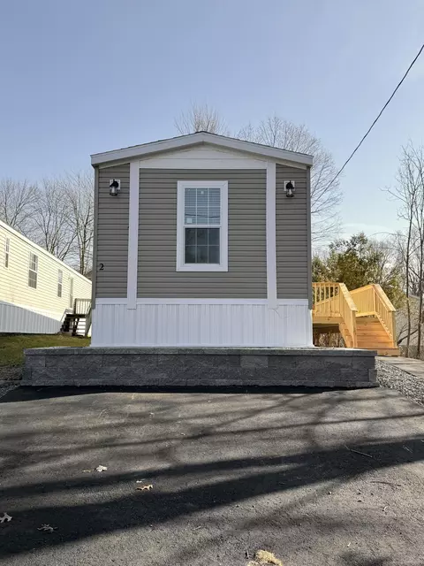 2 S South Ter, Vernon, CT 06066