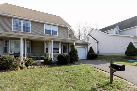 5 Kari Ct #5, Windsor, CT 06095