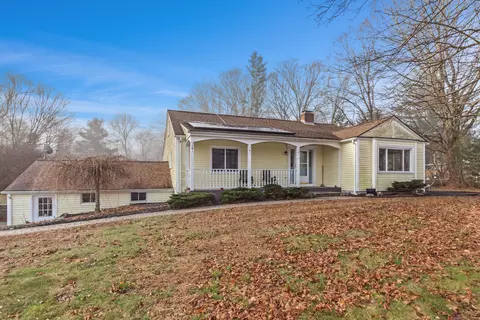 189 Harrisville Rd, Woodstock, CT 06281