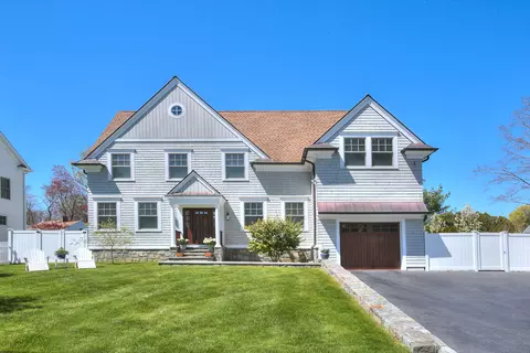 43 Westfair Dr, Westport, CT 06880