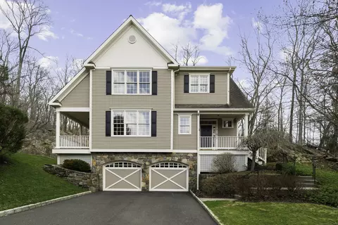 2 Woods Way #2, Redding, CT 06896