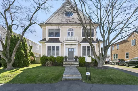 240 Hurd St, Fairfield, CT 06824