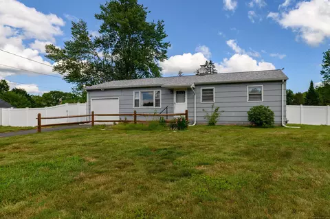 74 Shelley Rd, Meriden, CT 06451