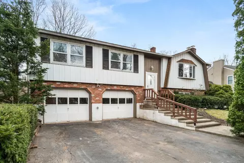 30 Belmont Ave, Meriden, CT 06451