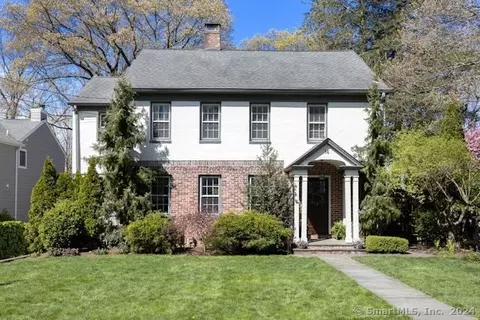 14 Chester Rd, Darien, CT 06820