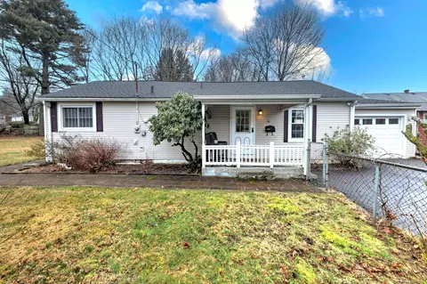 11 S Reid St, Waterbury, CT 06704