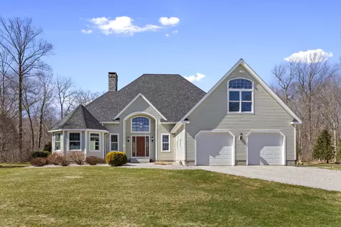 7 Saddlebrook Dr, Killingworth, CT 06419