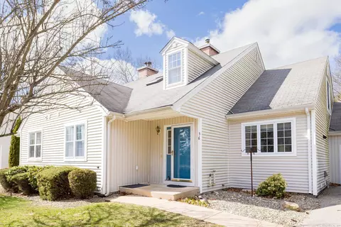 36 Samuel Ln #36, Mansfield, CT 06250