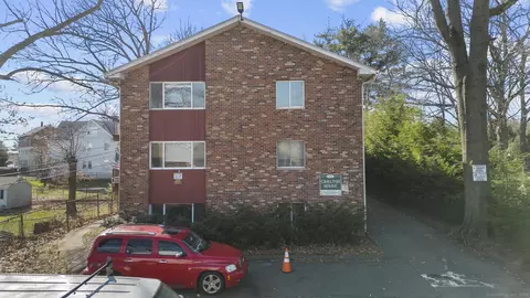 98 Carlton St, New Britain, CT 06053