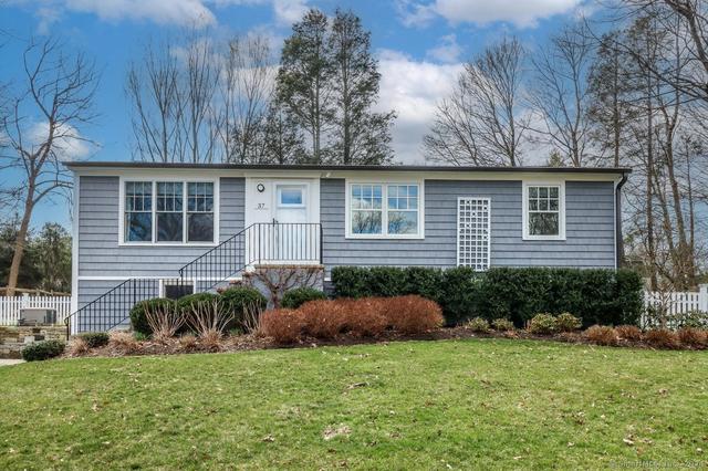 37 Split Level Rd, Ridgefield, CT 06877