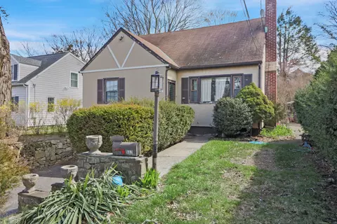 637 High Ridge Rd, Stamford, CT 06905